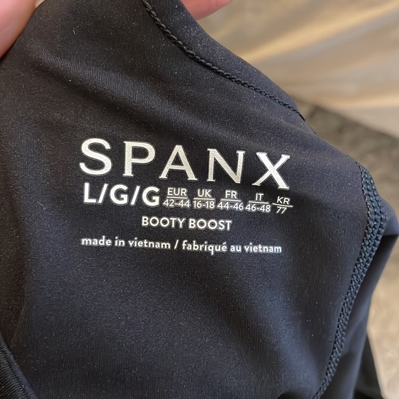 Spanx Booty Boost Easy Access Flare Jumpsuit - Picture 5 of 5